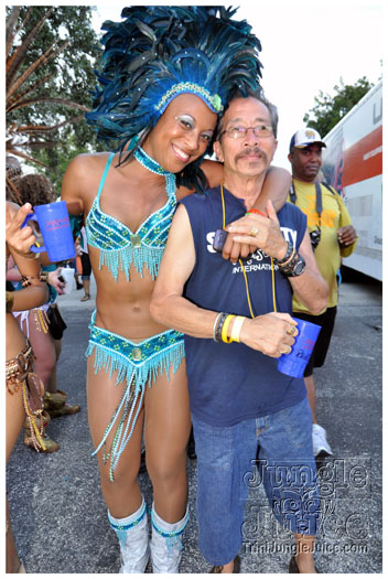 miami_carnival_2011_part5-143