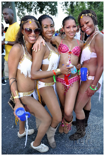 miami_carnival_2011_part5-146