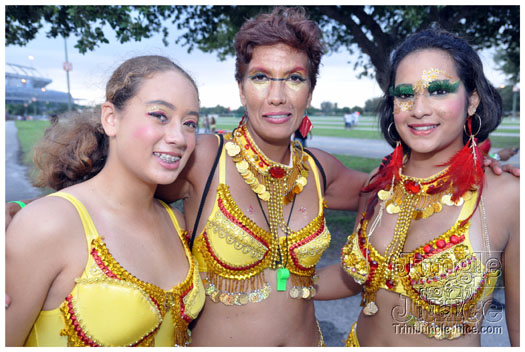 miami_carnival_2011_part5-153
