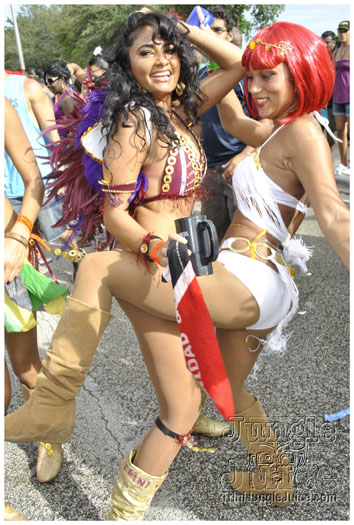 miami_carnival_2011_part6-145