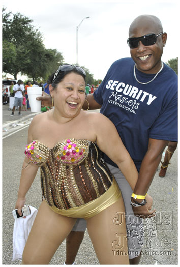 miami_carnival_2011_part6-166
