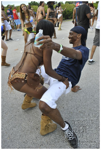 miami_carnival_2011_part6-193