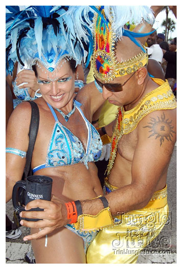 miami_carnival_2011_part6-241