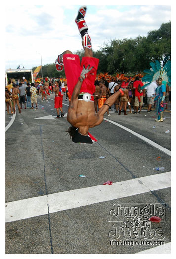 miami_carnival_2011_part6-252