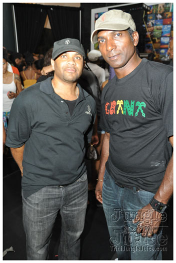 vale_vibe_miami_2011-188