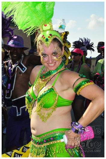 cayman_carnival_2011_part3-118