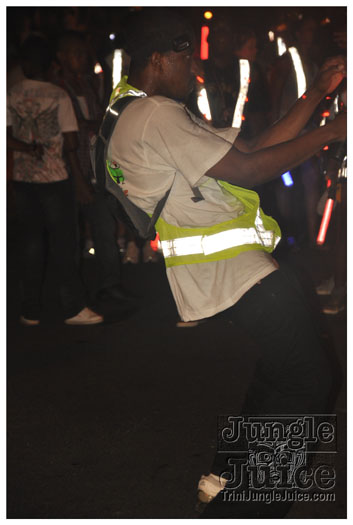 grenada_mon_night_mas_2011-135