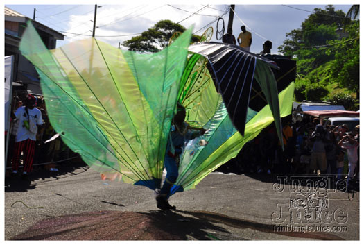 grenada_carnival_tues_2011_pt1-118
