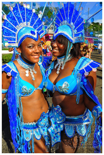 grenada_carnival_tues_2011_pt1-138