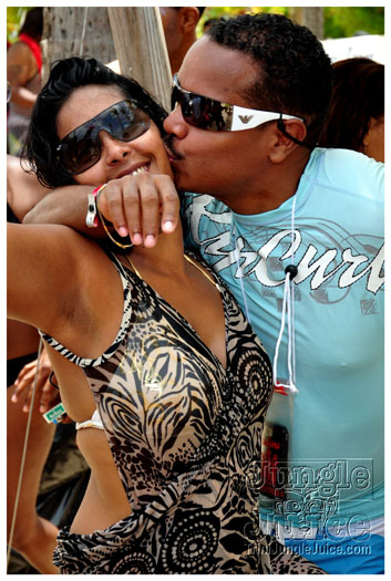 mercury_beach_2011_pt1-244