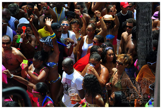 mercury_beach_2011_pt2-201