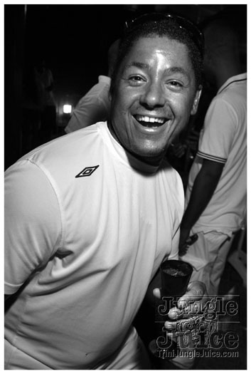 this_is_moet_2_jul02-212