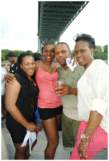 all_ah_we_jun26-053