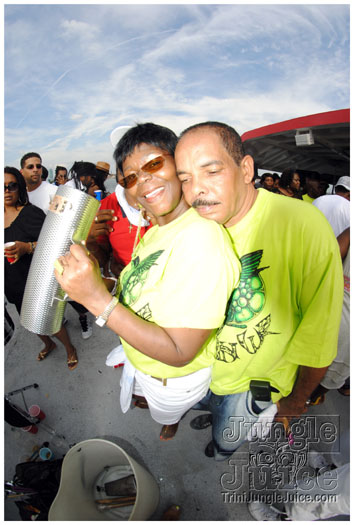 all_ah_we_jun26-085