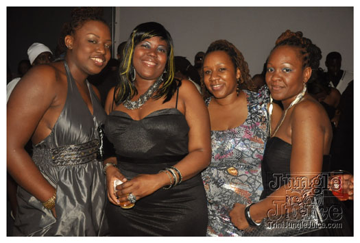 sparkle_jan1-026