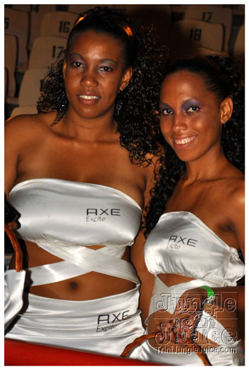 colour_me_red_2011-130