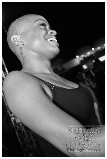 colour_me_red_2011-210