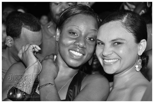 colour_me_red_2011-268