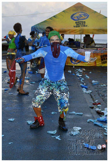 svg_jouvert_2011-038