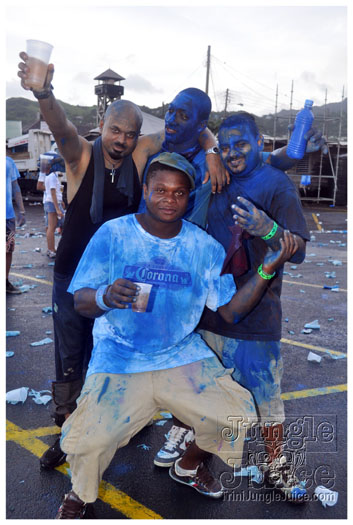 svg_jouvert_2011-043