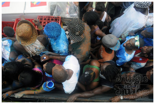 svg_jouvert_2011-050