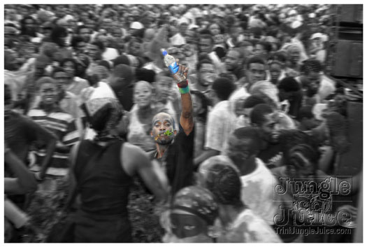 svg_jouvert_2011-054
