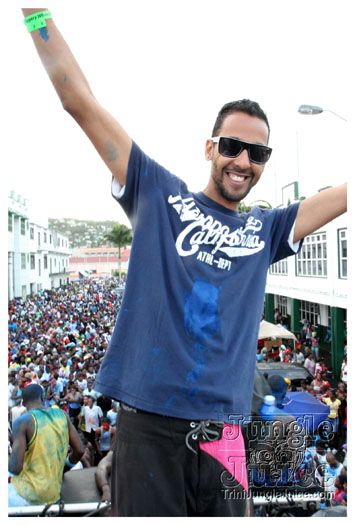 svg_jouvert_2011-117
