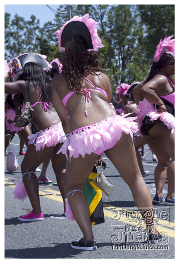 caribana_parade_2011-121
