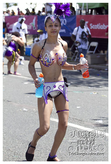 caribana_parade_2011-130