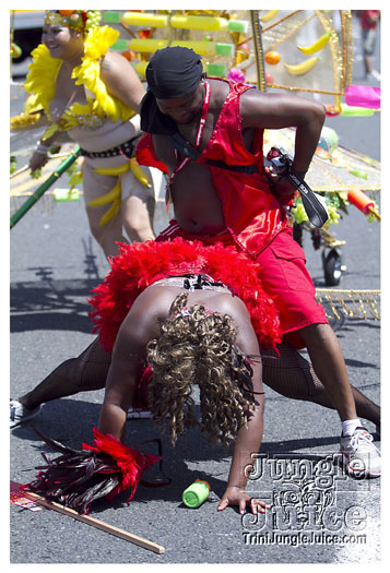 caribana_parade_2011-134