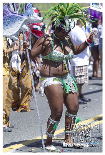 caribana_parade_2011-140