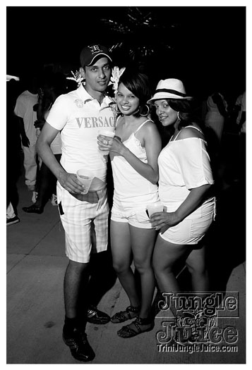 whiteout_jul16-005
