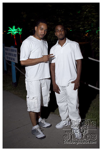 whiteout_jul16-022