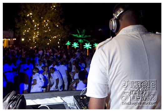 whiteout_jul16-056