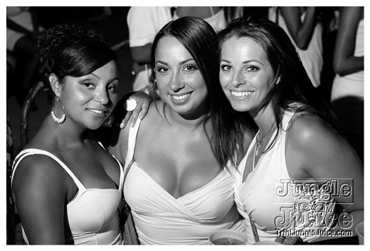 whiteout_jul16-097