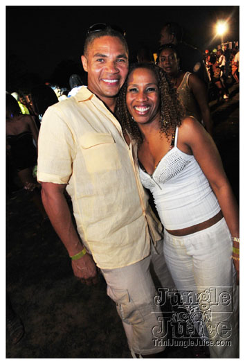 beach_house_2011_part1-059