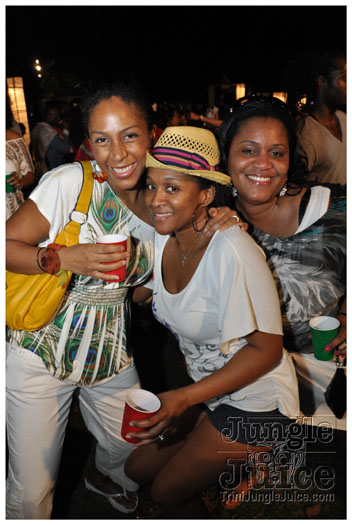 beach_house_2011_part2-122