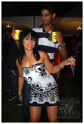 beach_house_2011_part2-131