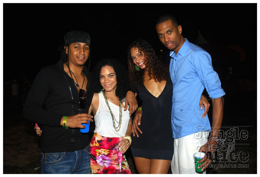 beach_house_2011_part2-159