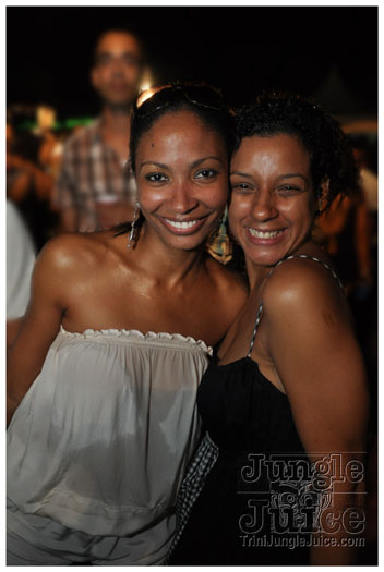 beach_house_2011_part2-198
