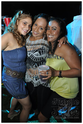 beach_house_2011_part2-200