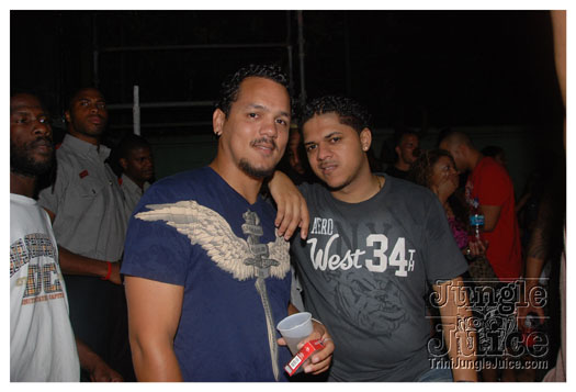 blue_range_cooler_fete_2011-066