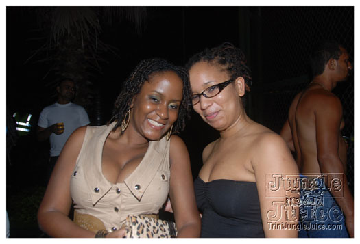 blue_range_cooler_fete_2011-093