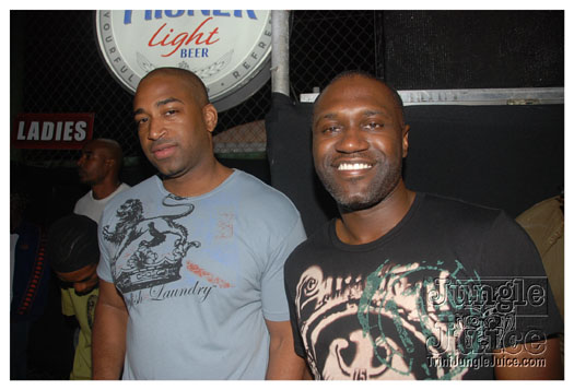 blue_range_cooler_fete_2011-106