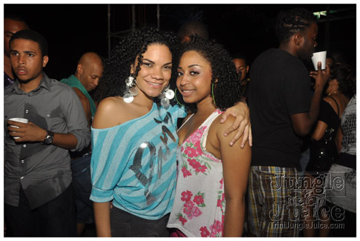 blue_range_cooler_fete_2011-114