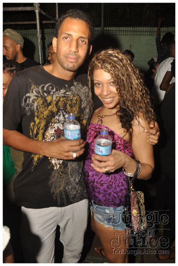 blue_range_cooler_fete_2011-129