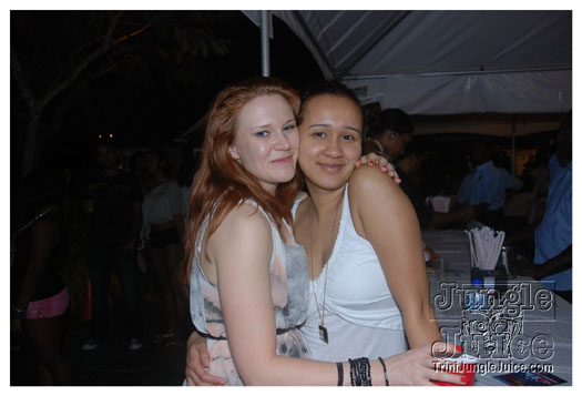 blue_range_cooler_fete_2011-137