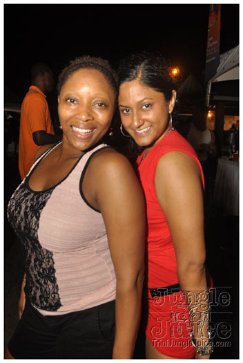 blue_range_cooler_fete_2011-149
