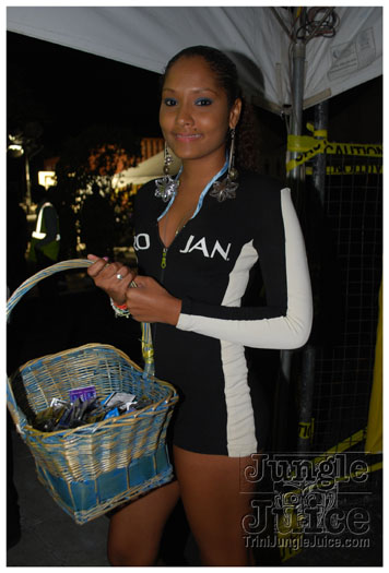 caution_2011-054