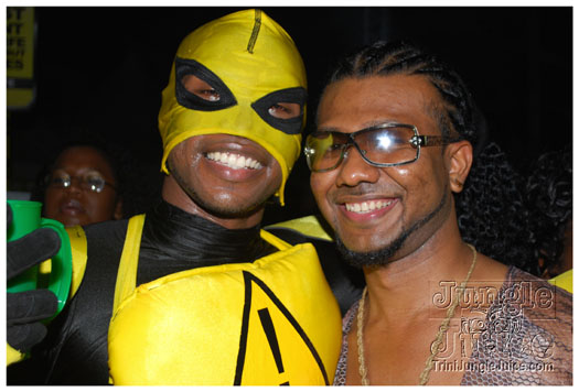 caution_2011-059